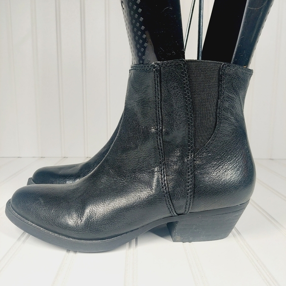 NINE WEST VINTAGE AMERICA Vasloane Black Leather Side Zip Ankle Boots E187 - Picture 1 of 12